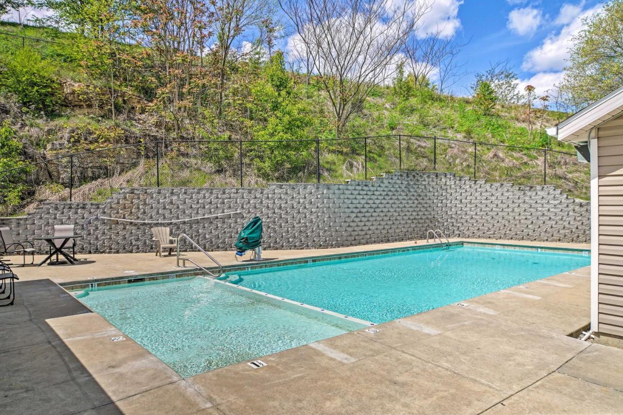 Cozy Branson Condo With Balcony And Mountain Views Eksteriør billede