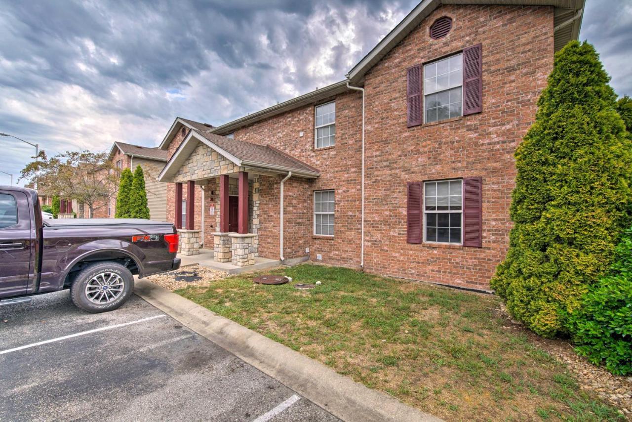 Cozy Branson Condo With Balcony And Mountain Views Eksteriør billede