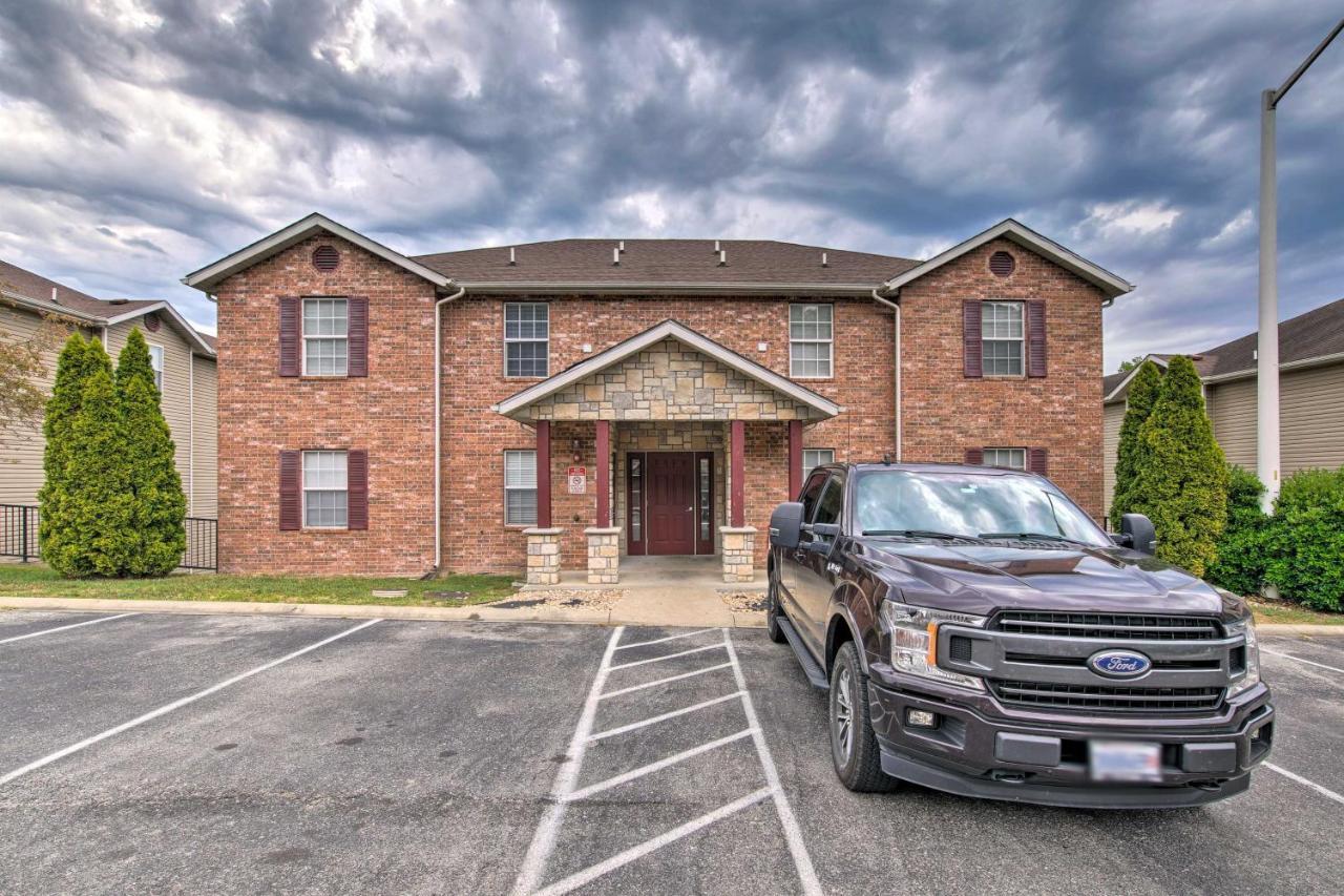 Cozy Branson Condo With Balcony And Mountain Views Eksteriør billede