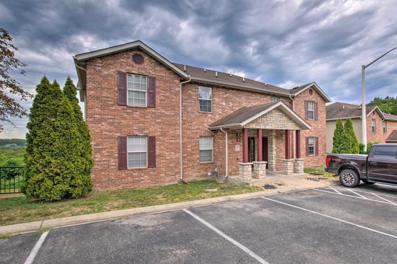 Cozy Branson Condo With Balcony And Mountain Views Eksteriør billede